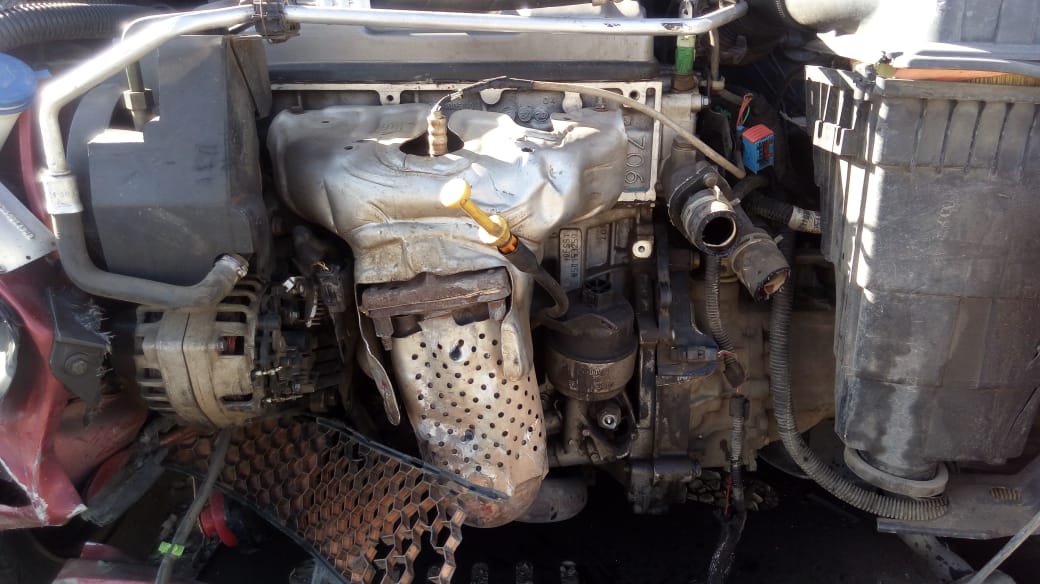  Peugeot 206 2005    EN DESARME